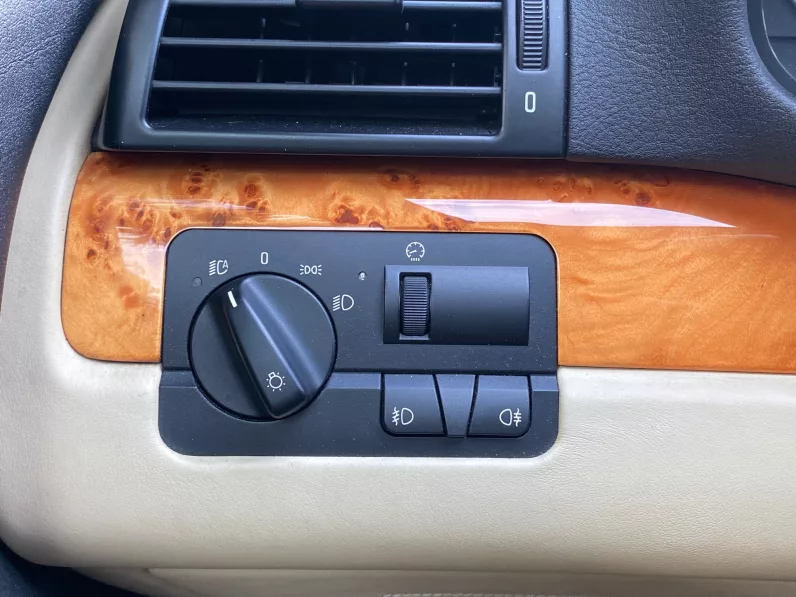 
								BMW 330CI E46 CABRIO AUTO full									