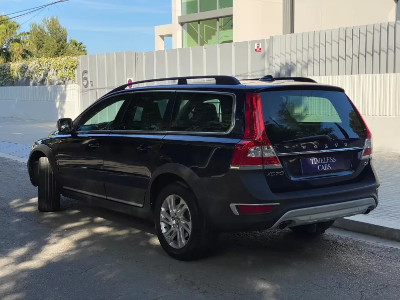 
								VOLVO XC70 D4 MOMENTUM AUTO full									