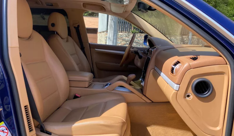 
								PORSCHE CAYENNE S 4.8 TIP full									