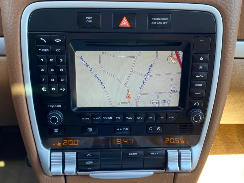 
								PORSCHE CAYENNE S 4.8 TIP full									