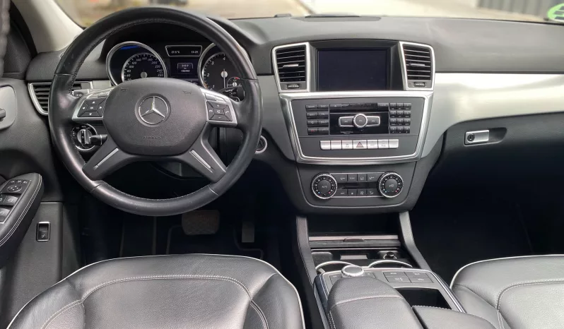 
								Mercedes ML 350 BT 4M full									