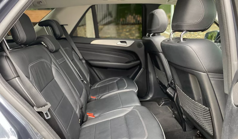 
								Mercedes ML 350 BT 4M full									