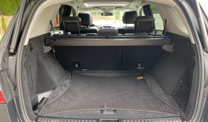 
								Mercedes ML 350 BT 4M full									