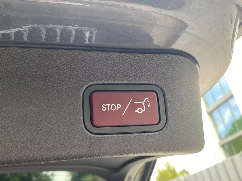 
								Mercedes ML 350 BT 4M full									